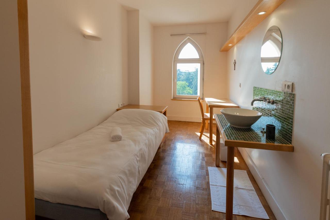 Hotellerie De L'Abbaye Bellegarde-Sainte-Marie Екстериор снимка
