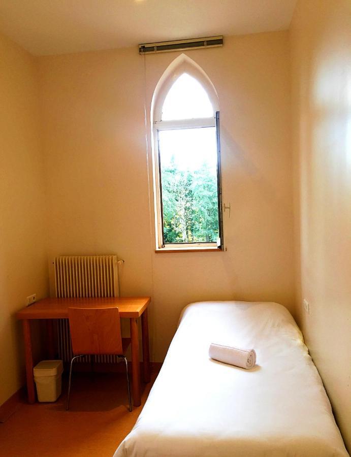 Hotellerie De L'Abbaye Bellegarde-Sainte-Marie Екстериор снимка